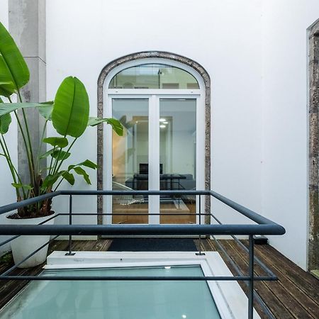 Ponta Delgada Flats - Host & Chill Apartment Exterior photo