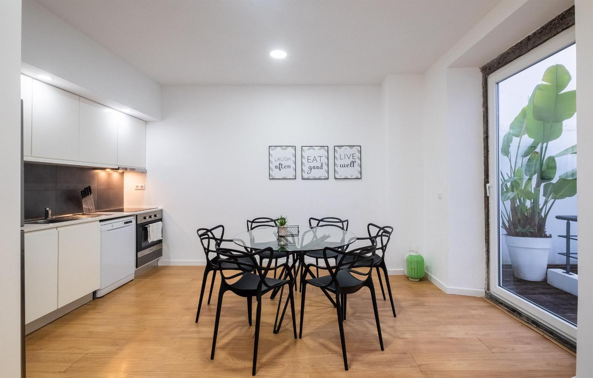 Ponta Delgada Flats - Host & Chill Apartment Exterior photo