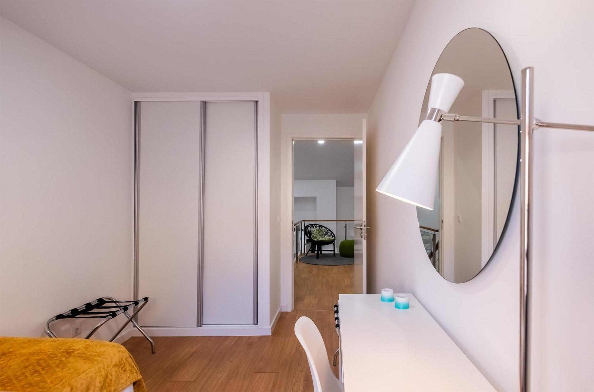 Ponta Delgada Flats - Host & Chill Apartment Exterior photo
